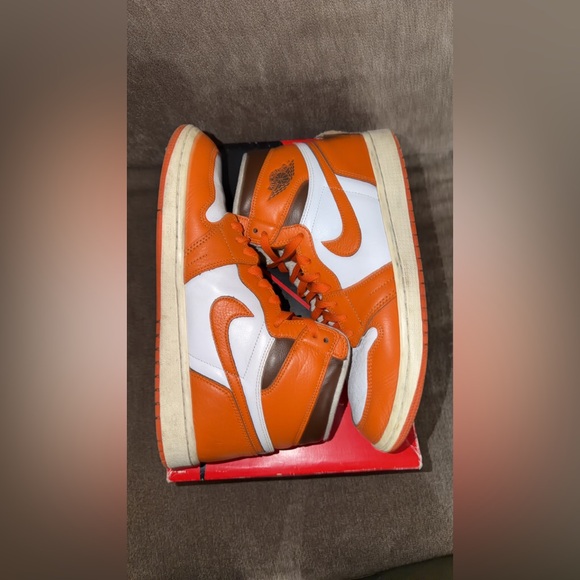 Size 11 Women/ 9.5 Men - Jordan 1 Retro High OG Starfish - Picture 3 of 8